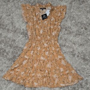 Chic Floral Ruffle Sleeve Mini Dress in Tan